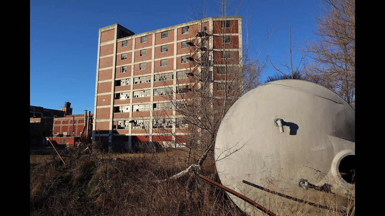 Abandoned Barber-Colman Plant - Rockford Illinois Factory - Urbex