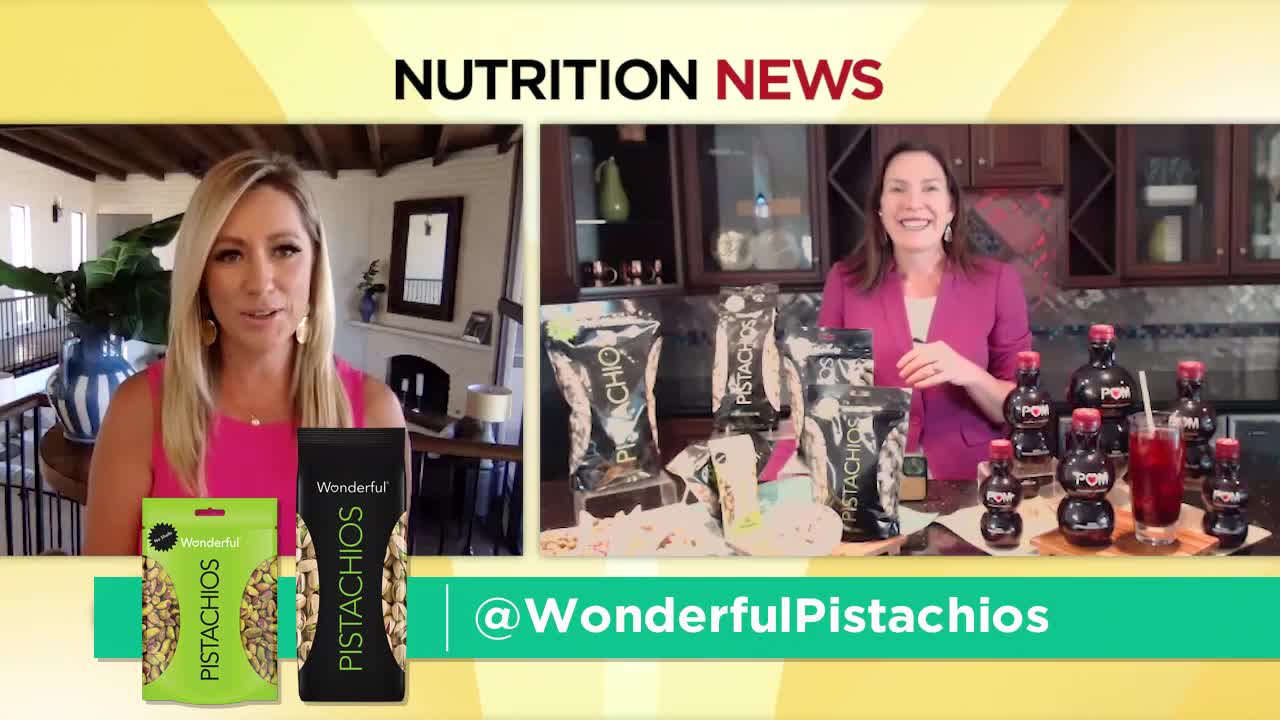 Smart Foods to Keep IN Your Diet This Summer with Wonderful Pistachios and POM Wonderful