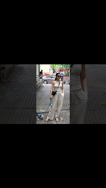 Fatima Sana Shaikh with her cute Pet spotted in Bandra 😍🔥📸 #shorts