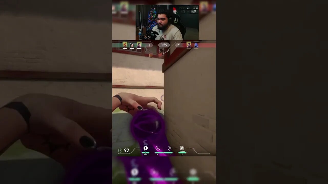 Day 1 w/ Higround Keyboard⌨️ #gaming #shorts #hunterkio #valorant #overwatch