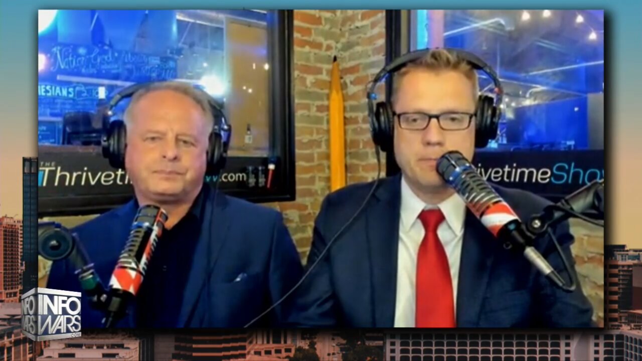 WAR ROOM (Full Show) Thursday - 7/28/22