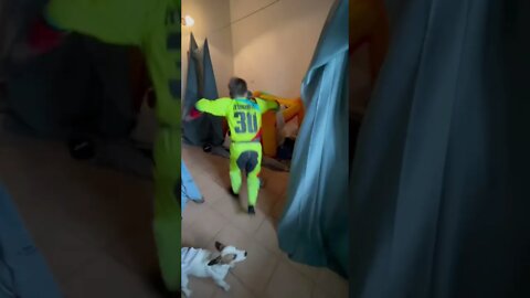 Kid gets Hurt using TRAMPOLINE