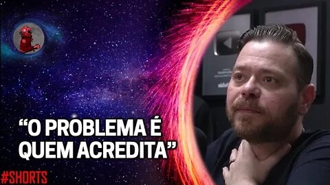 “TEM E.T. INCORPORANDO EM MÉDIUM” com Reverendo Lucas | Planeta Podcast (Sobrenatural)