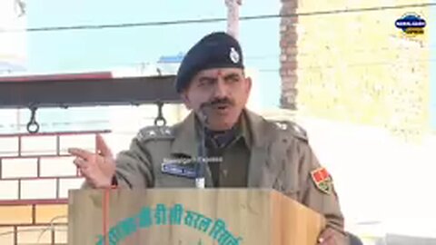 ऐसे पुलीस अधिकारी अगर हर जगह मोर्चा सॅम्भाल लें तो देश में फिर से सभ्य समाज की कल्पना की जा सकती है