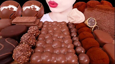 ASMR MUKBANG｜CHOCOLATE MARSHMALLOW KINDER RICE CAKE ICE CREAM SNACK 초코찰떡 마시멜로 디저트39 아이스크림 몰티져스 케이크먹방