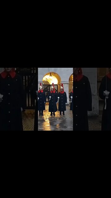 Eyes front #horseguardsparade
