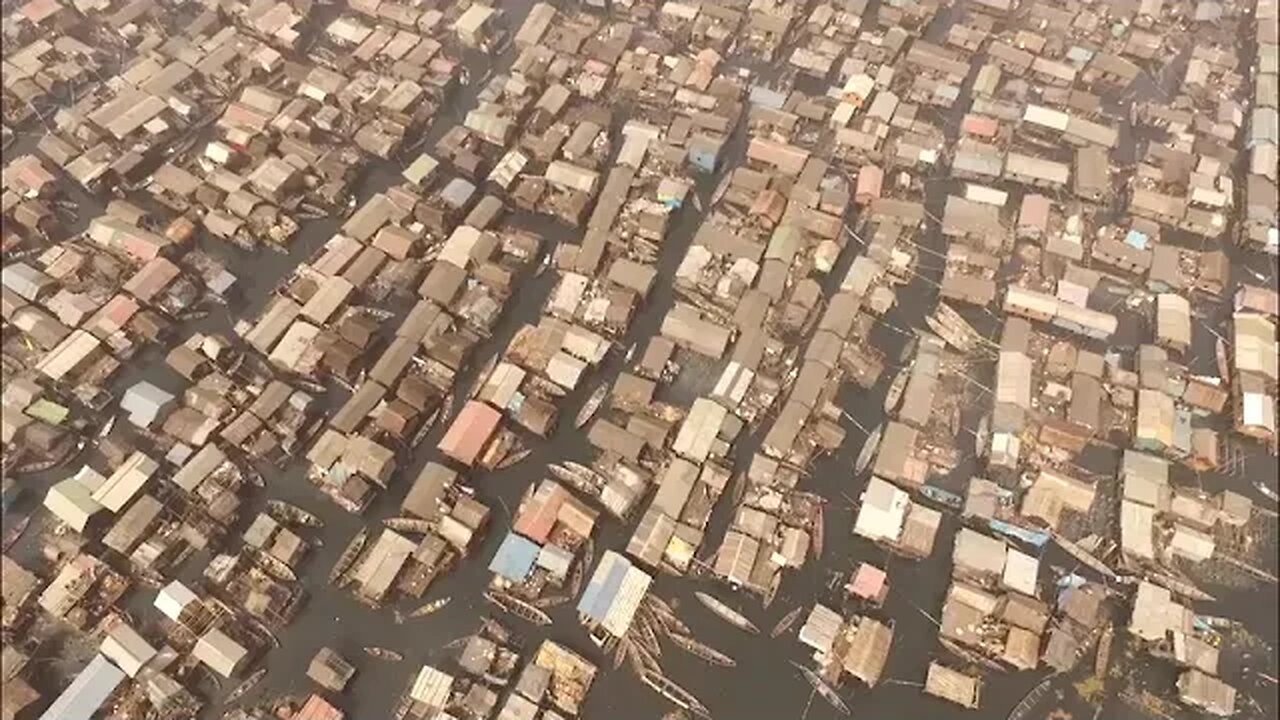 MAKOKO: Whats Inside the FLOATING SLUM of Lagos Nigeria