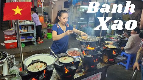 District 10 Street Food Su Van Hanh Street " Banh Xeo " 2023 Vietnam Guide