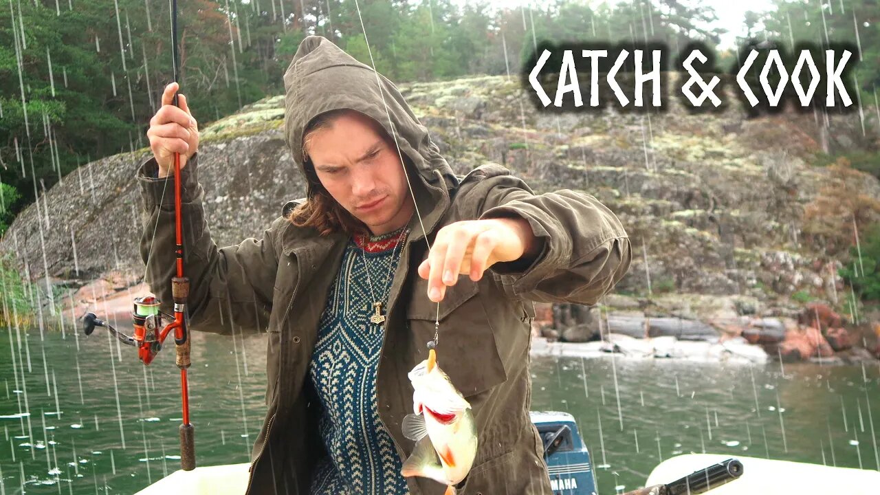 Catching Fish in Rain & ISLAND CAMPING