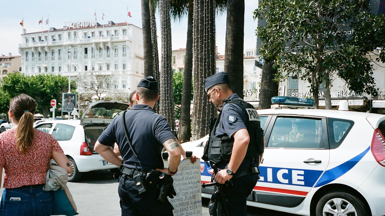BEST Cop Pranks (NEVER DO THIS!!!) - POLICE MAGIC PRANKS COMPILATION
