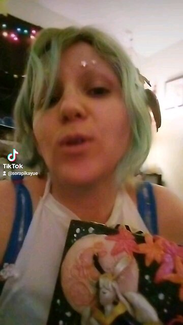 When you gotta defend your waifu, but she's a tyrant.