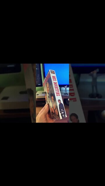 VHShorts [0147] MRS. DOUBTFIRE [#shorts #theBACarchive #theVHSinspector]