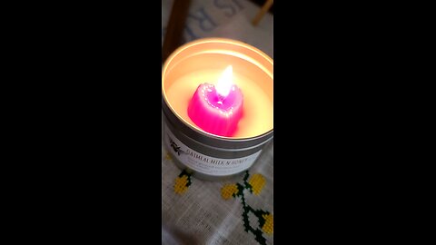 Oatmeal candle