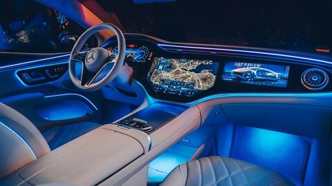 LUXURY CAR