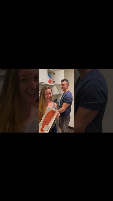 How Carnivores Flirt