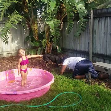 Dad Breaks Bench Fail