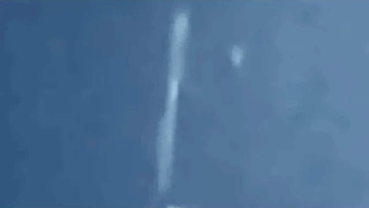 Very Nice UFO flyby #4