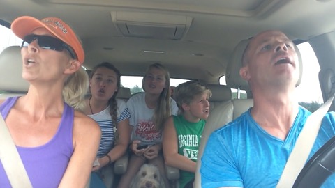 A Family Lip Syncs To Les Miserables In A Car
