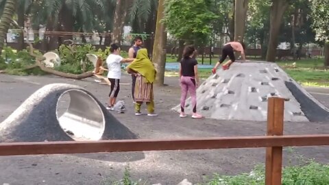 রমনা পার্ক ঘোরাঘুরি