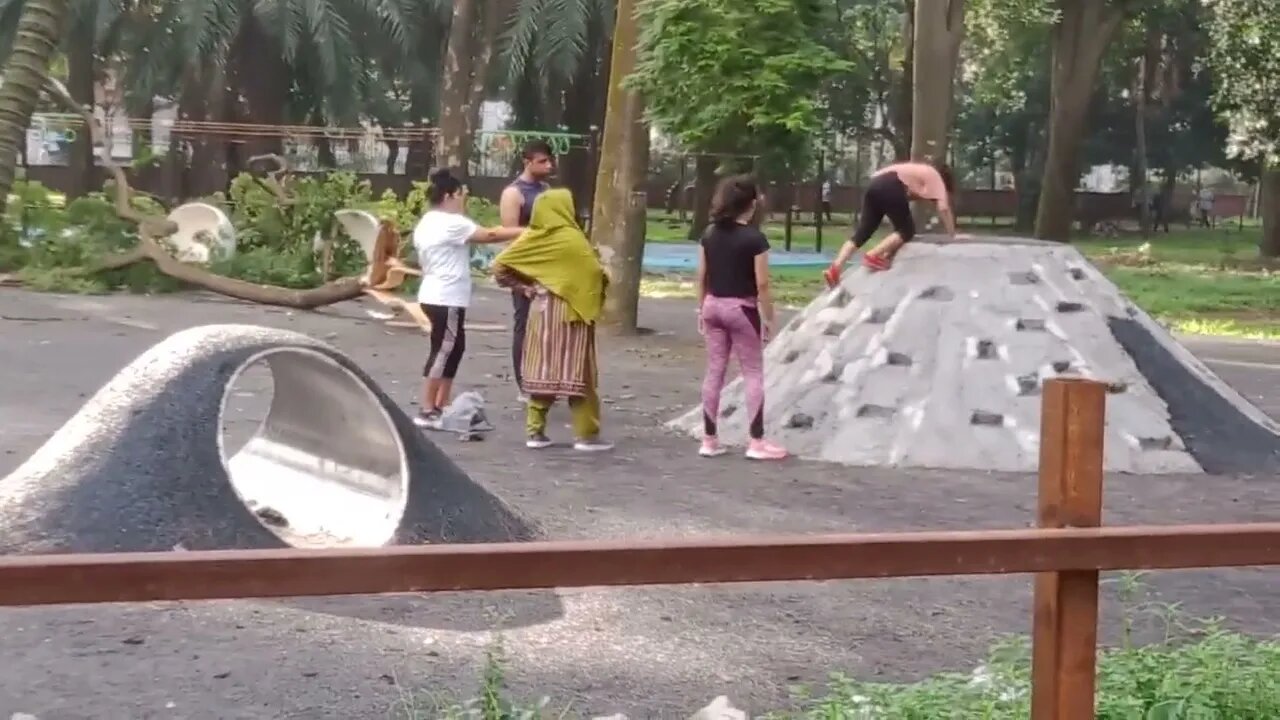 রমনা পার্ক ঘোরাঘুরি