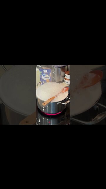 No More Spills: The Pasta Boiling Hack You Need to Try