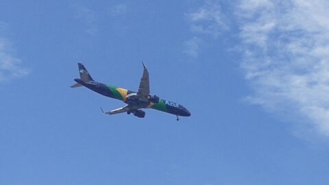 Airbus A321NEO PR-YJE vindo de Campinas para Fortaleza