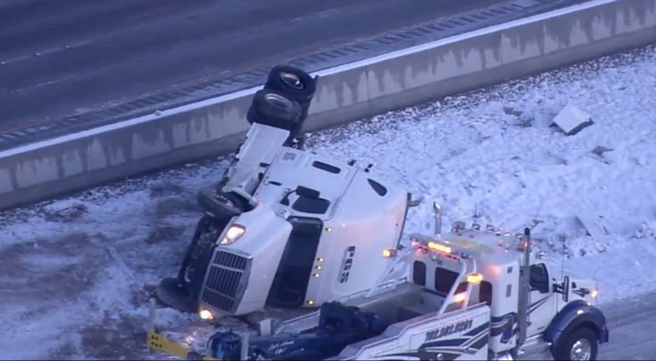 Experts share safe driving tips after snow, ice closes Nevada highway