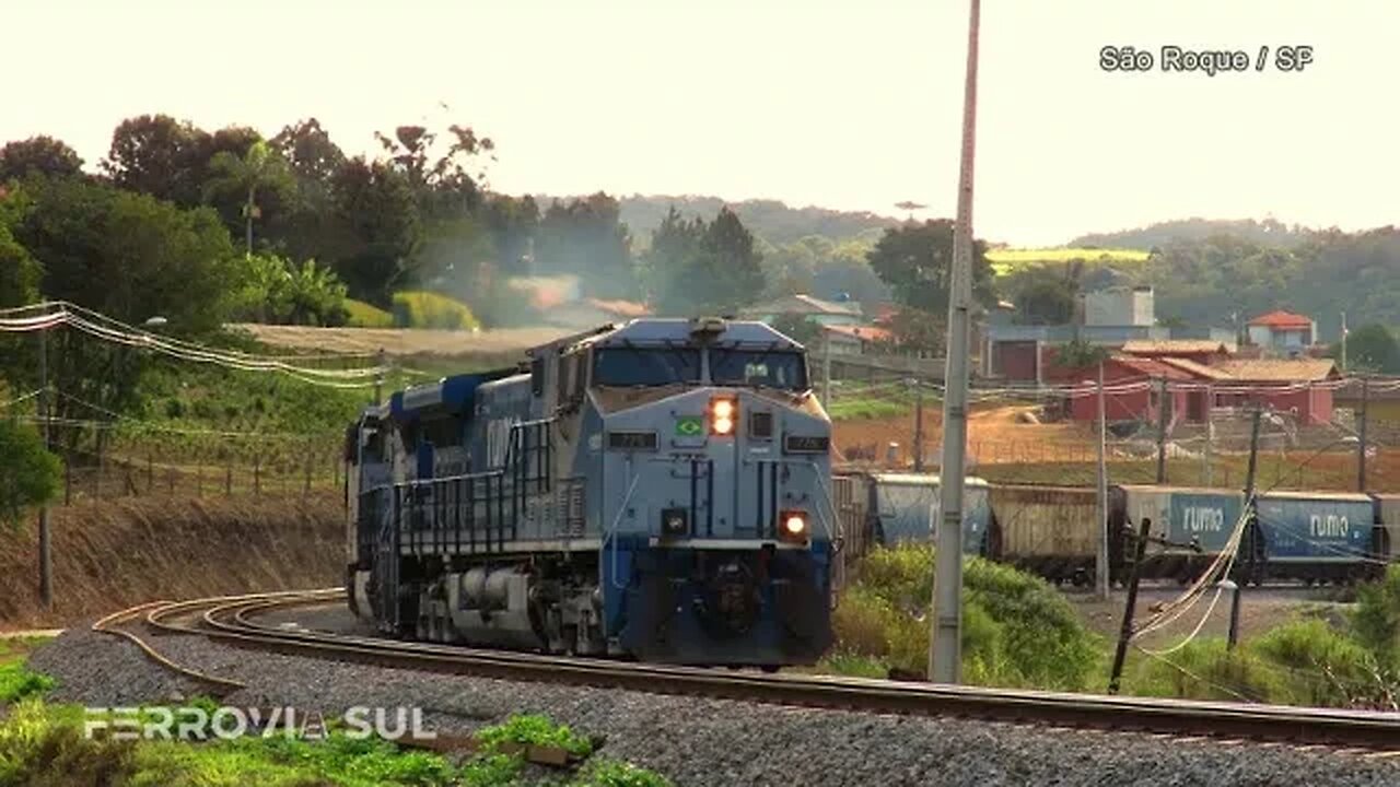 Trem da Rumo no corredor de exportação