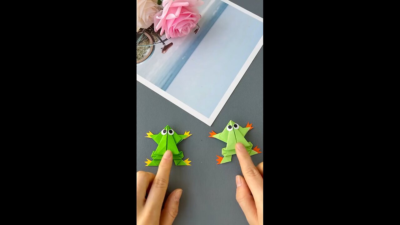 Making a paper frog