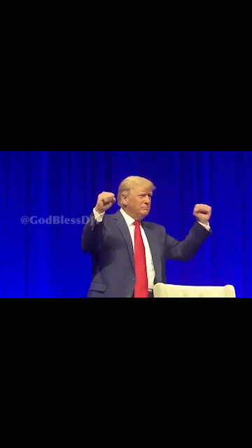 Trump's coming back Patriots. Lyrics: "Hold on, I'm coming." The Trump Dance is back 🇺🇸