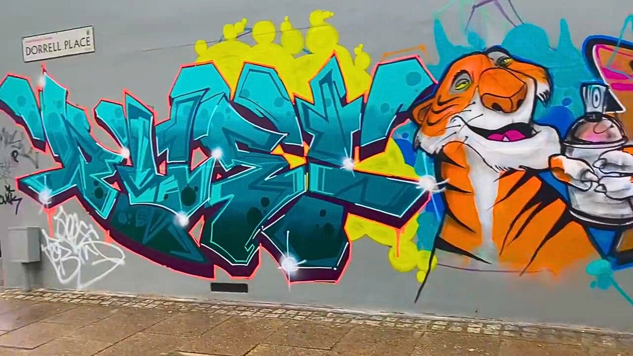 Graffiti Street Art in Brixton, UK #brixton #StreetArt #graffiti