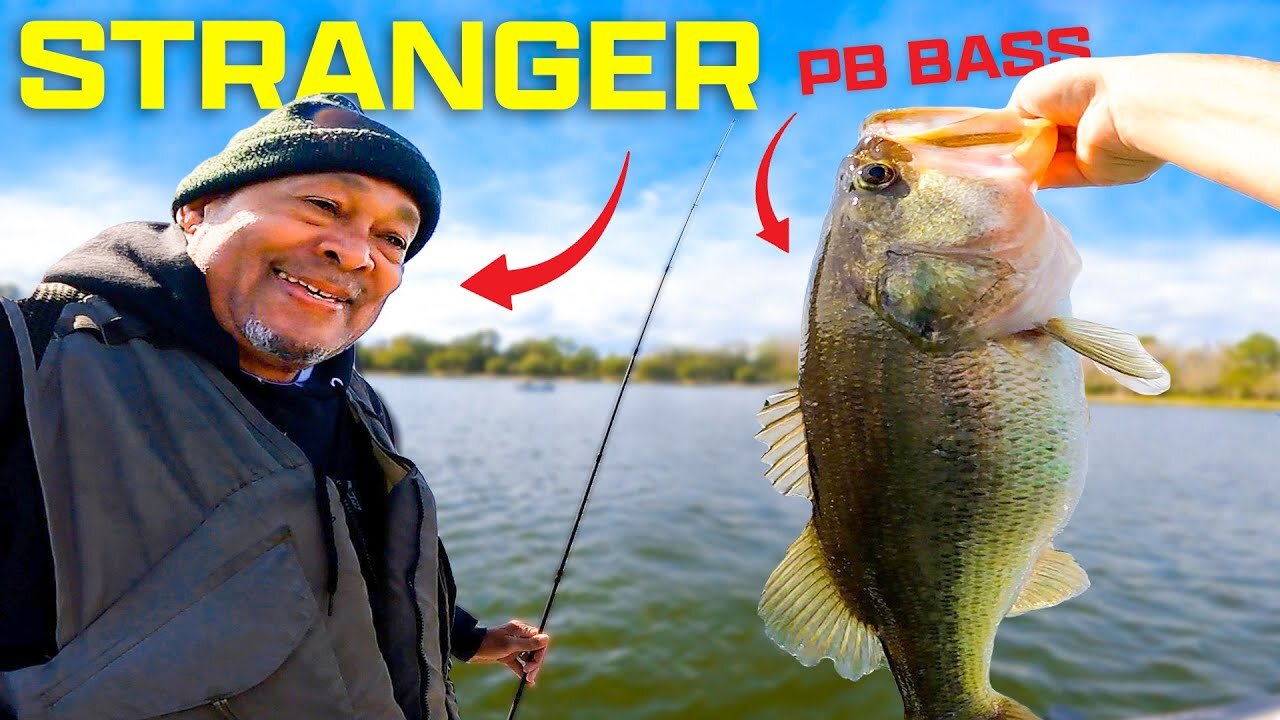 I Helped a Stranger Catch his Biggest Fish Ever🦯🐠