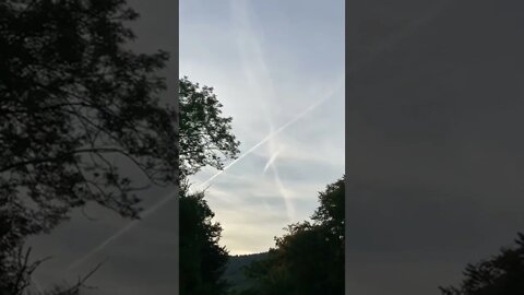 Chemtrails, levez les yeux au ciel!Modification du climat pour faire avancer le Nouvel Ordre Mondial