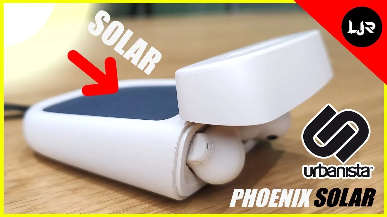 These Earbuds Can Be Charged By Light! Urbanista Phoenix Solar ☀️🦻