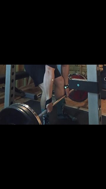 3x10 132.5 Kgs Romanian Deadlift. New PR! Deload.