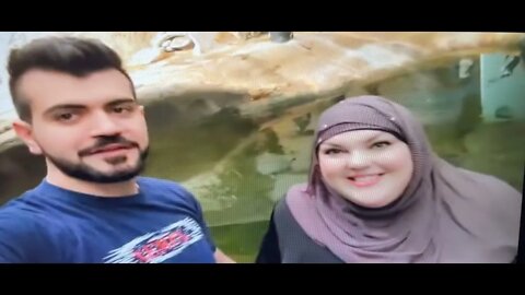 Foodie Beauty & Hubby Goes To Scientific Center & It Looks Just That Oh So Depressing FB Gets Bit OH