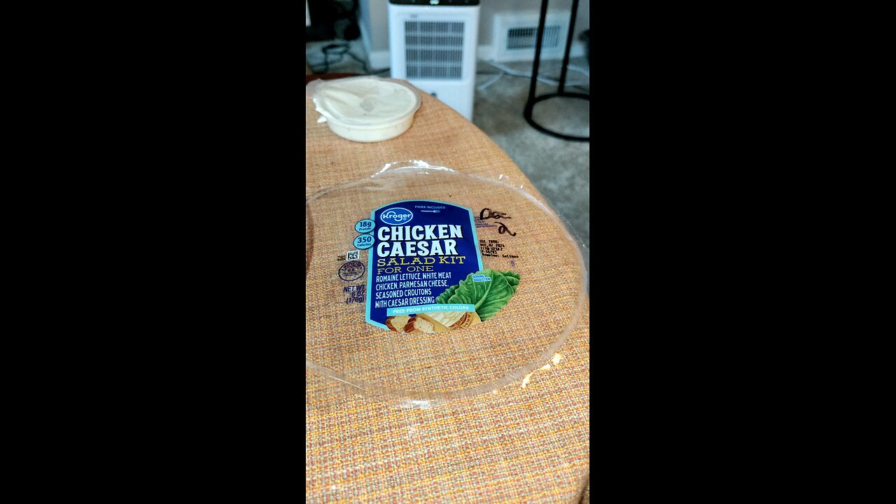 Eating Kroger Chicken Caesar Salad Kit, Dbn, MI, 11/27/24