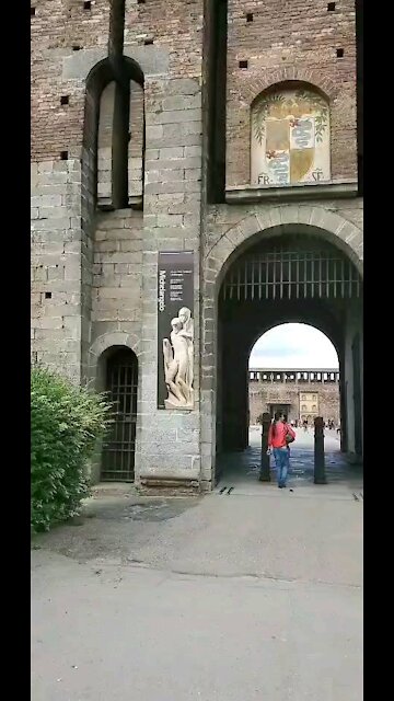 MEDIEVAL CASTLE IN MILAN, ITALY