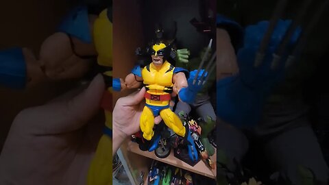 Wolverine 12 inches #wolverine #marvel #xmen #shorts #subscribe