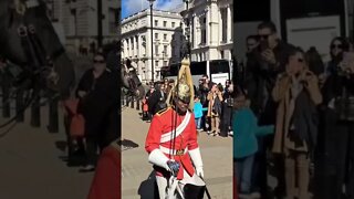 The kinhgs guard shouts make way twice #horseguardsparade