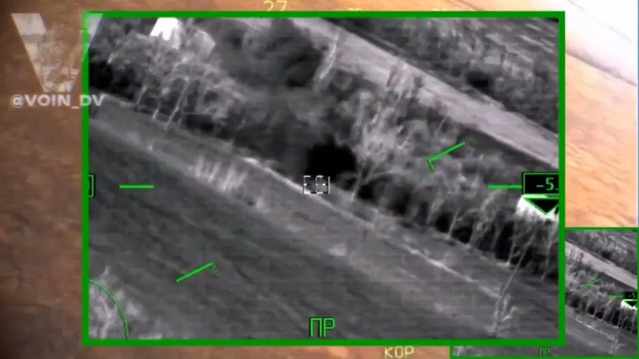 Gunner interface: Russian Ka-52 Helo destroying British Mastiff APC in Ukraine Operation