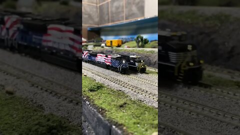 N scale Montana rail link and NS trains racing