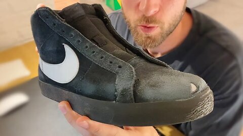 Skate shoe repair, skate talk and jazz music.