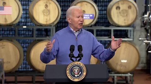 Biden Randomly Starts Screaming ’10 Bucks to Make It’ During His Remarks in Wisconsin