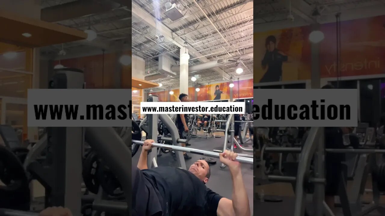 How to crate wealthy even when working out? MASTER INVESTOR #shorts #passiveincome