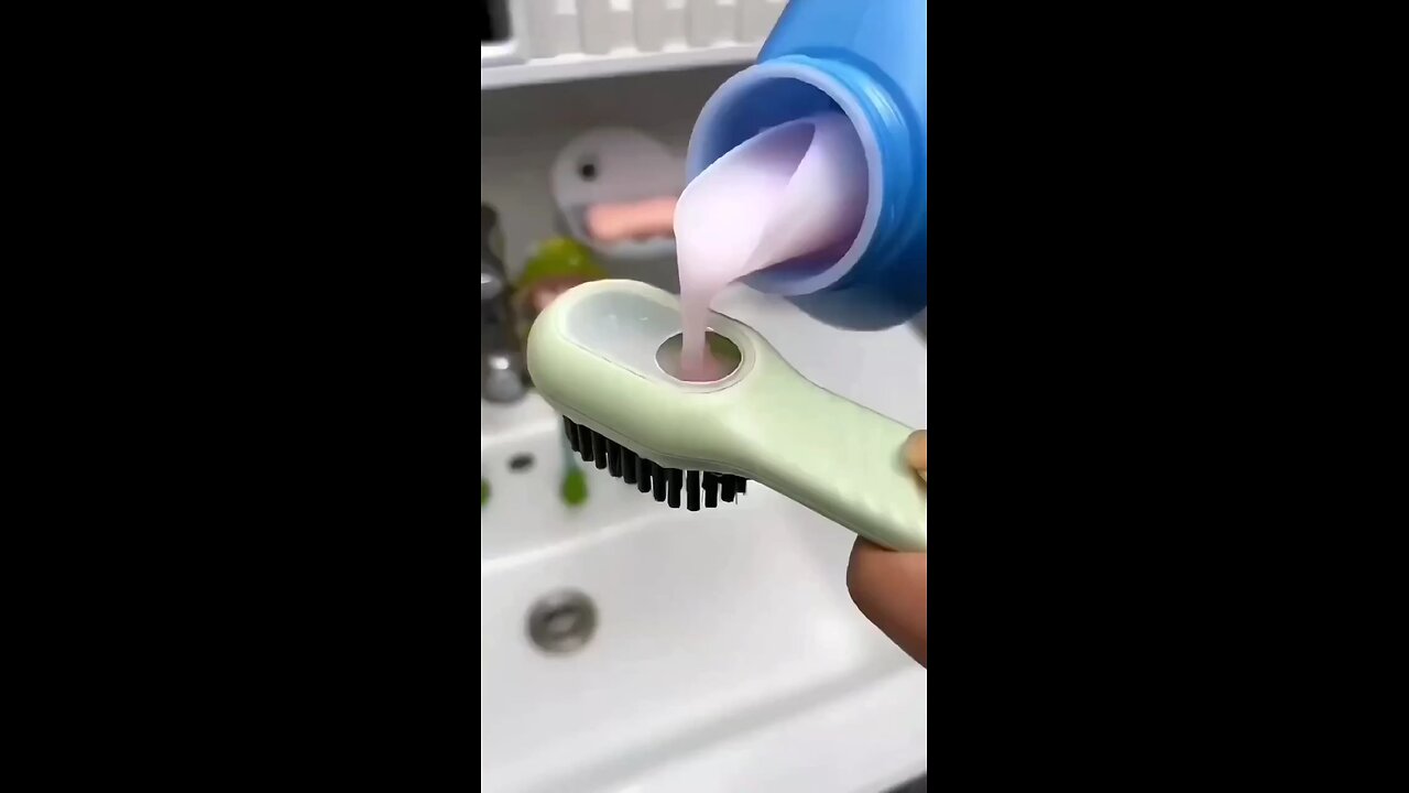 Spotless Swipe Shoe Cleaning Brush⁠