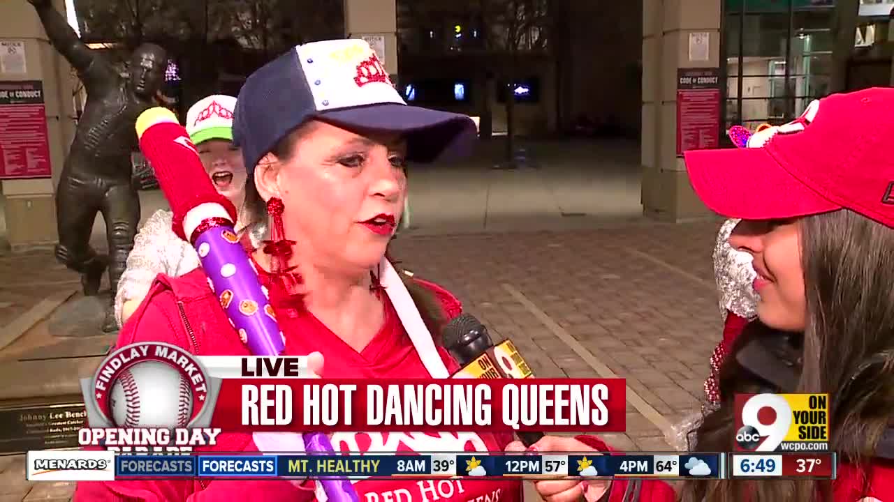 Red Hot Dancing Queens