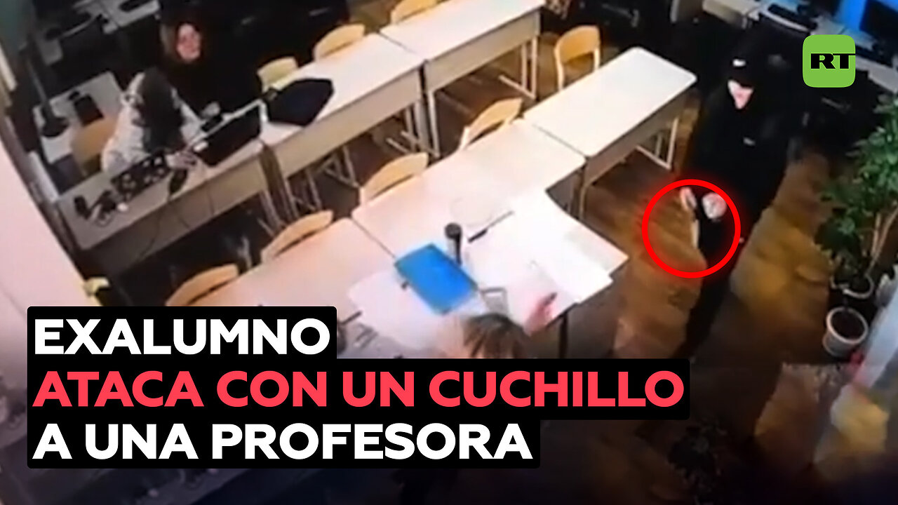 Profesora rusa se defiende de ataque con cuchillo de un exalumno