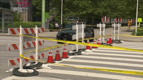 Lakeside Avenue near E. 6th remains closed Wednesday due to structural issue in tunnel below Huntington