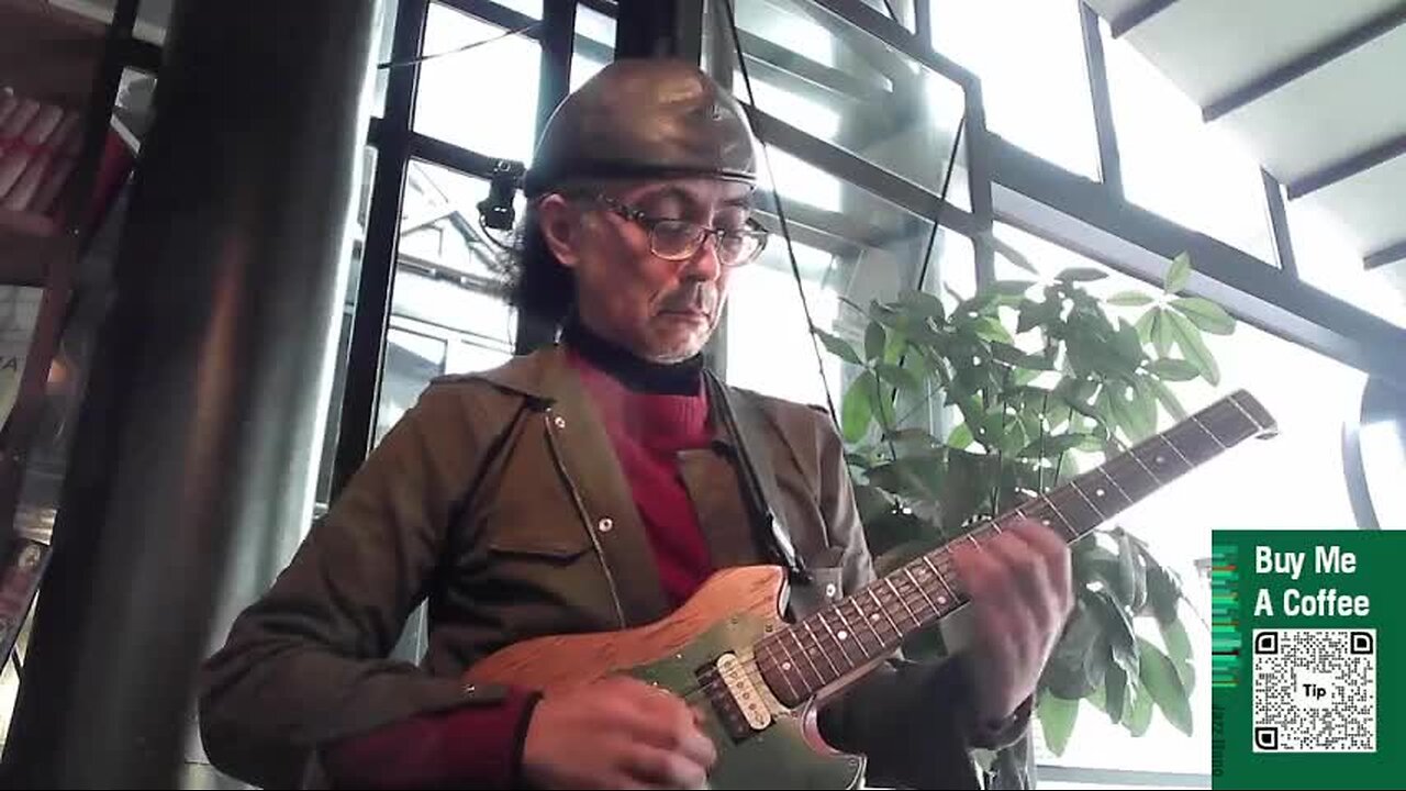 A taste of the tone, plus the vibe in Fabrika cafe.